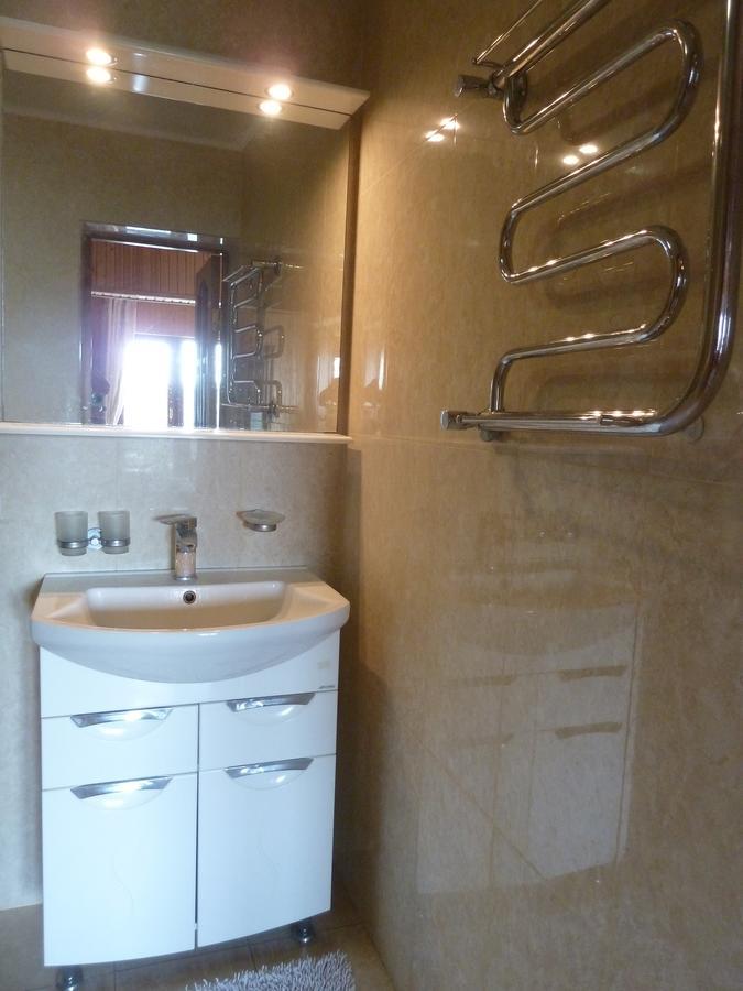 U Olgi Hotel Truskavets Bagian luar foto